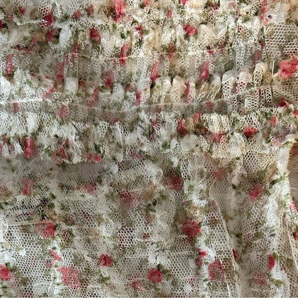 🎁NWOT Free People tulle smocked top - Picture 3 of 5